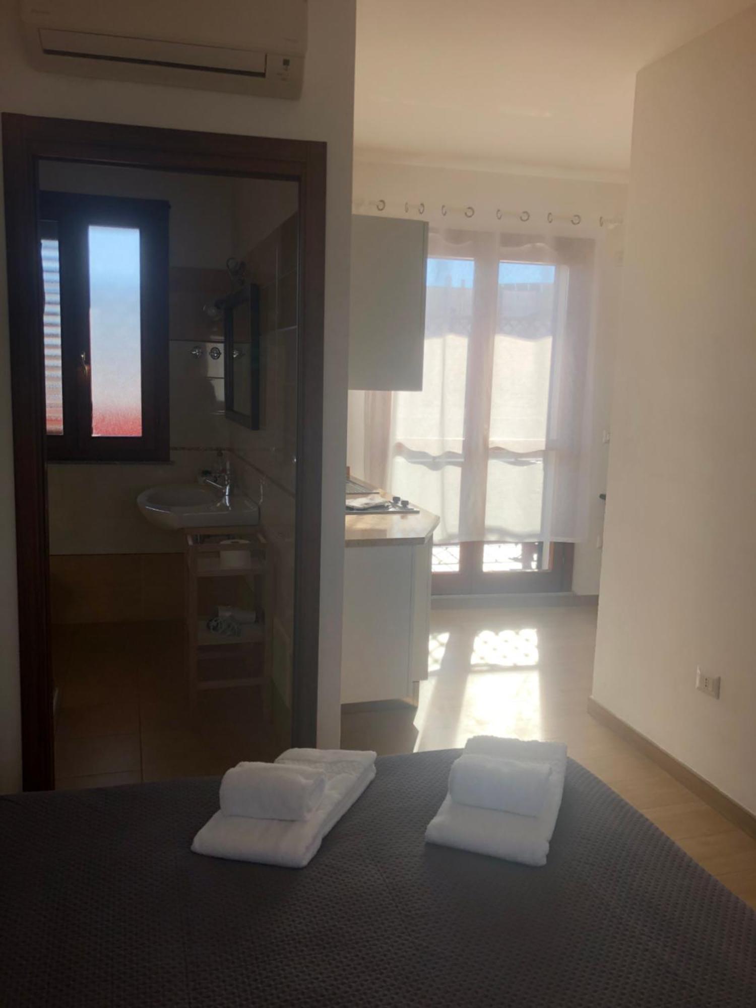 Aurasol Apartment *