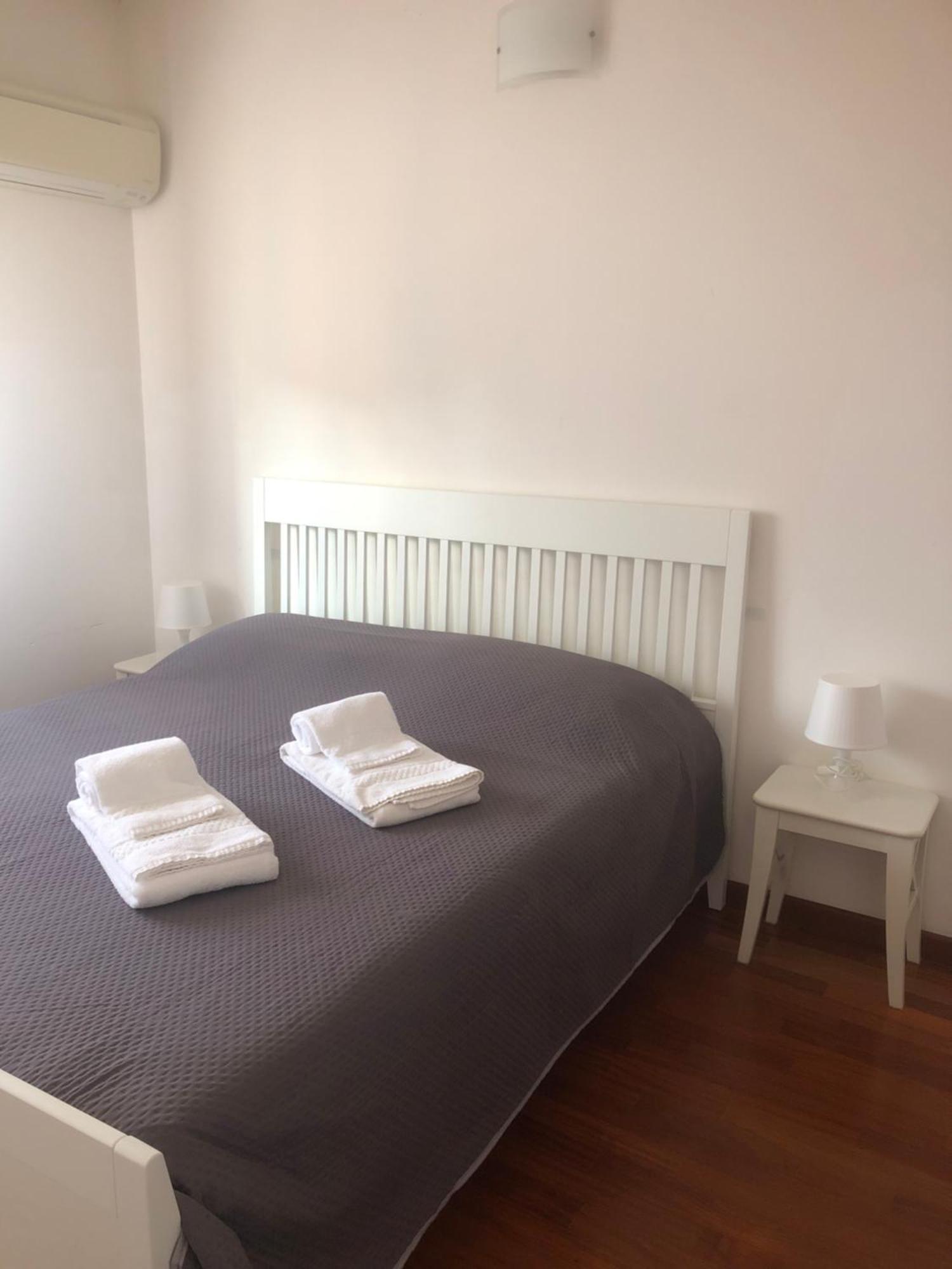 Aurasol Apartment *