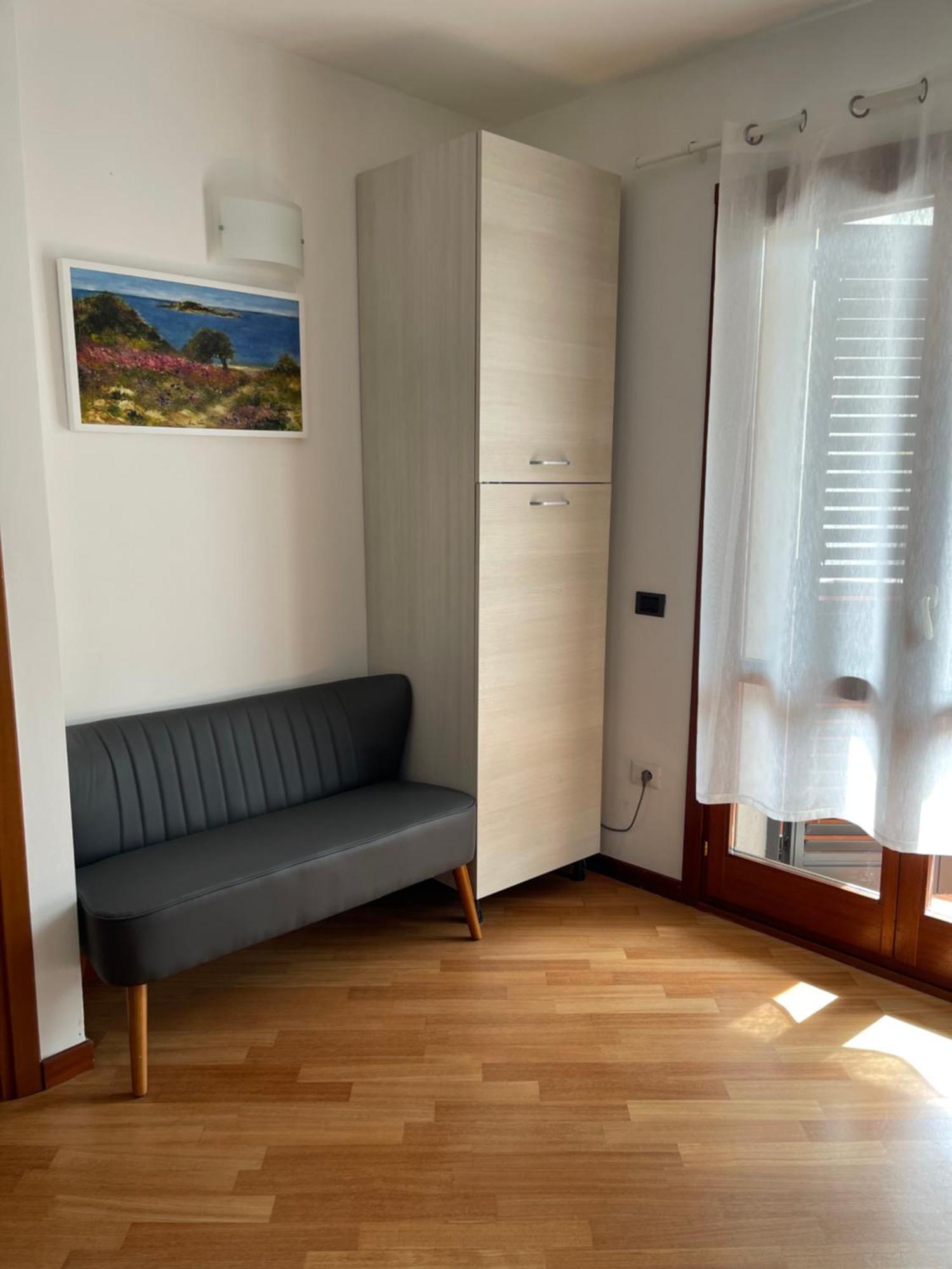 Aurasol Apartment