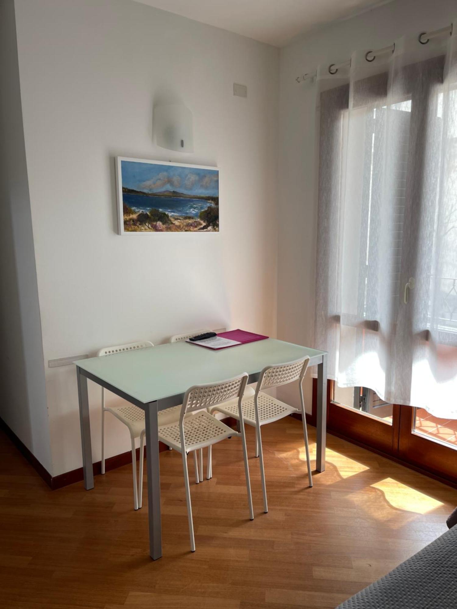 Aurasol Apartment *